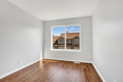 Tiny photo for 39616 N Warren Lane, Beach Park, IL 60083 (MLS # 12479693)