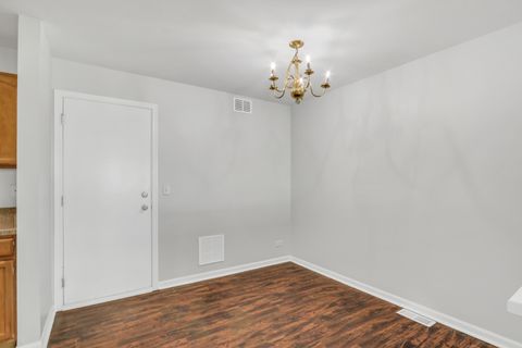 Tiny photo for 39616 N Warren Lane, Beach Park, IL 60083 (MLS # 12479693)