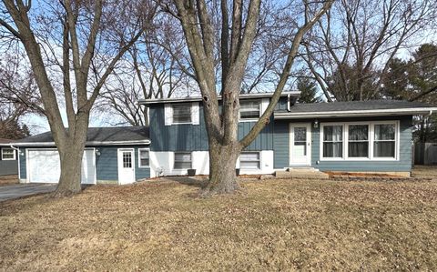 Photo of 1278 Theresa Lane, Bourbonnais, IL 60914 (MLS # 12572801)