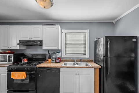 Tiny photo for 1502 Kenmore Avenue, Round Lake Beach, IL 60073 (MLS # 12503402)