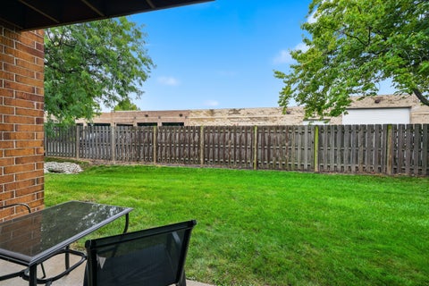 Tiny photo for 821 Oakton Street #104, Elk Grove Village, IL 60007 (MLS # 12748881)