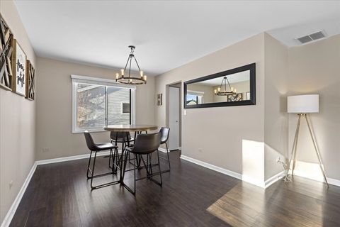 Tiny photo for 1394 Parkridge Court, Crystal Lake, IL 60014 (MLS # 12554820)