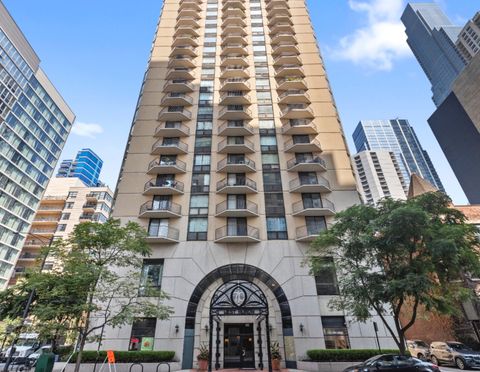 Photo of 70 W Huron Street #2604, Chicago, IL 60654 (MLS # 12474381)