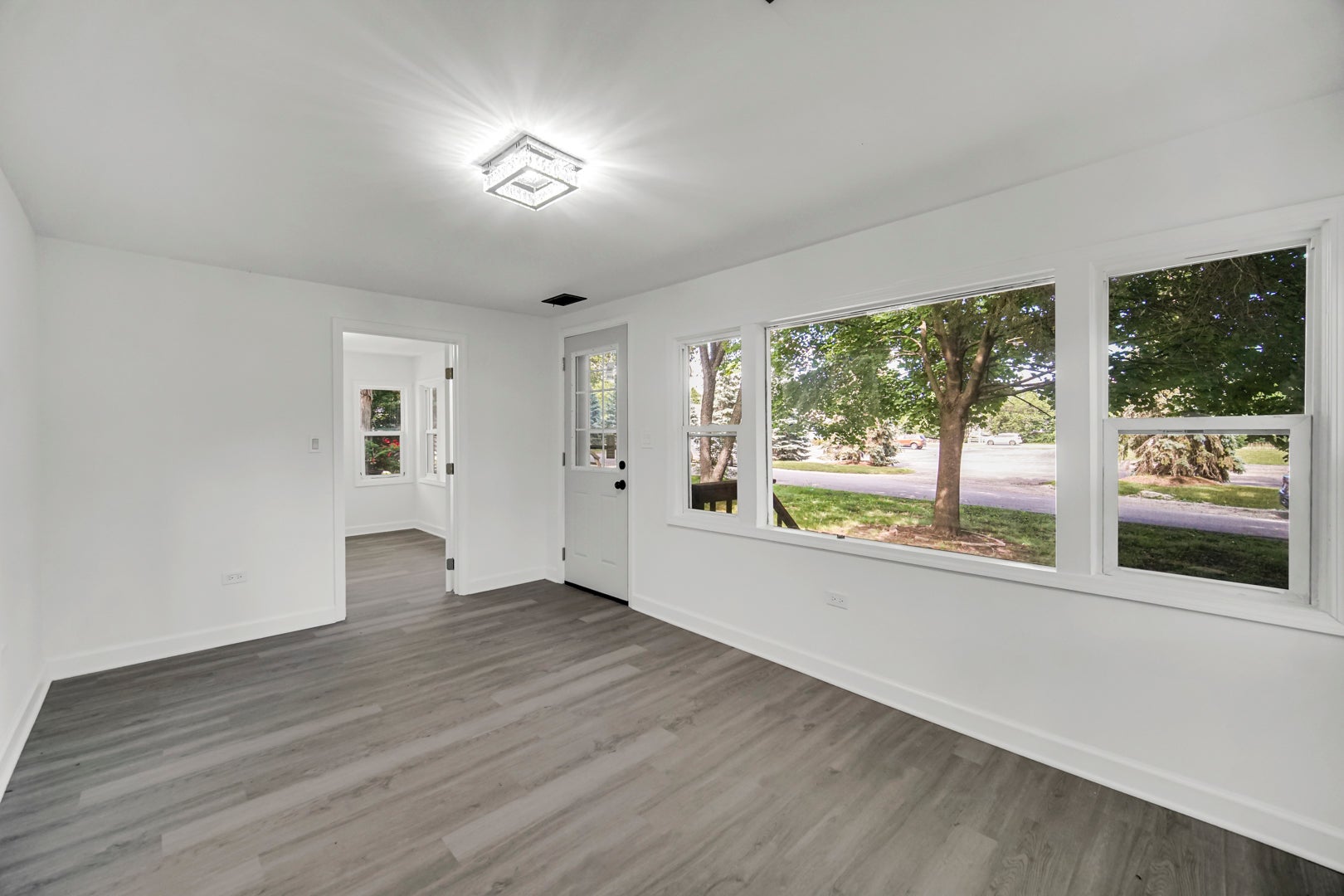 34904 N Carvis Drive