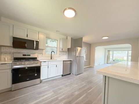 Tiny photo for 1109 W 101st Street, Chicago, IL 60643 (MLS # 12476324)