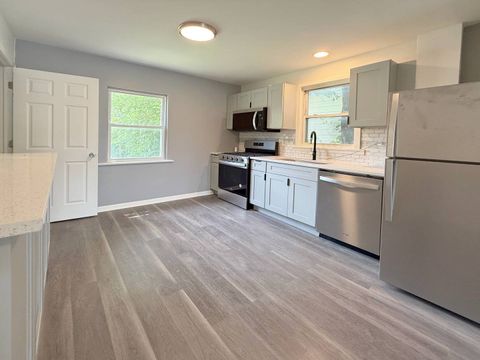 Tiny photo for 1109 W 101st Street, Chicago, IL 60643 (MLS # 12476324)