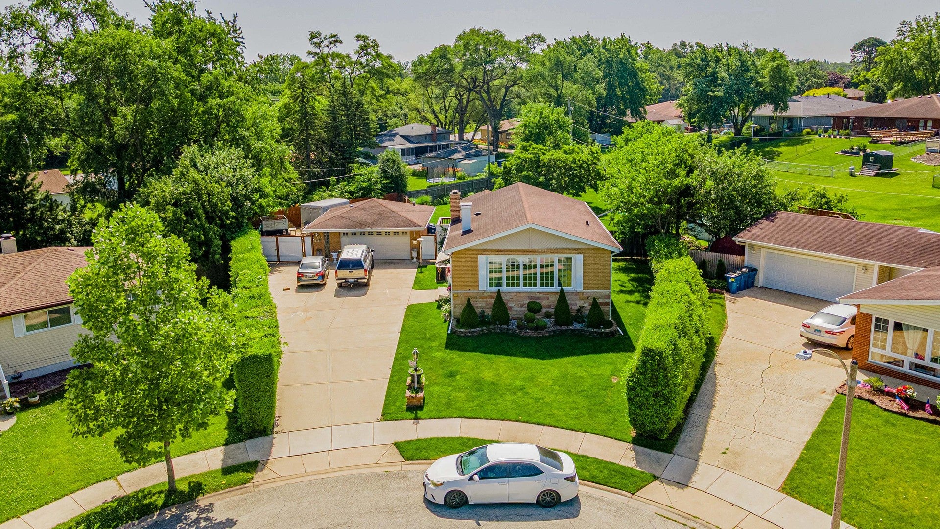 433 E Cherry Hill Drive