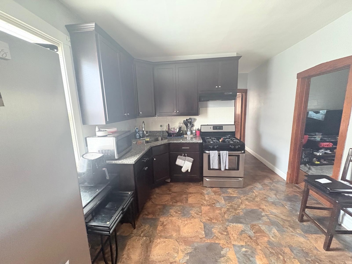 2323 N Latrobe Avenue