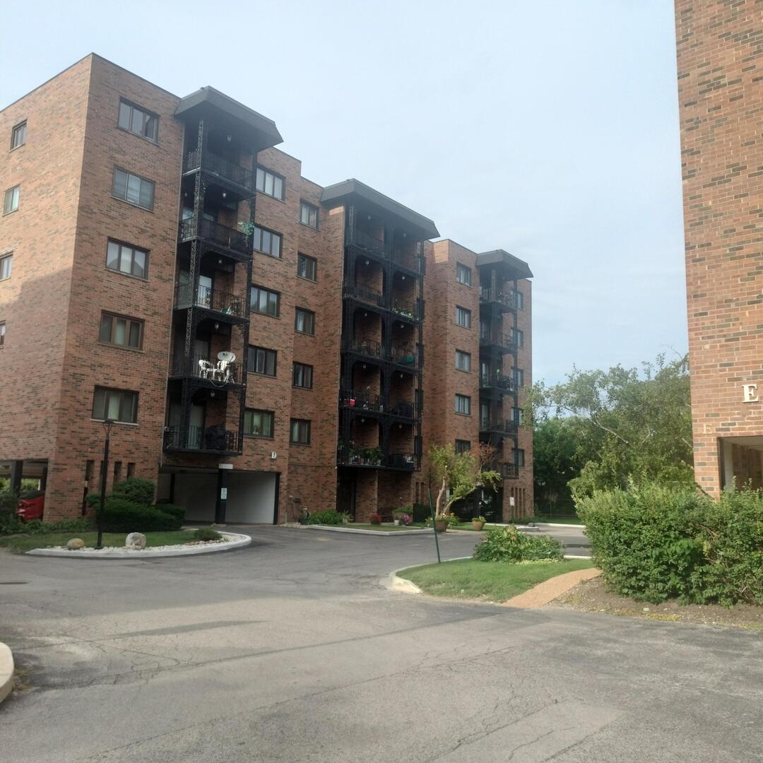 9331 Landings Lane 202