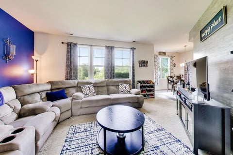 Tiny photo for 673 Anchorage Court, Pingree Grove, IL 60140 (MLS # 12772006)