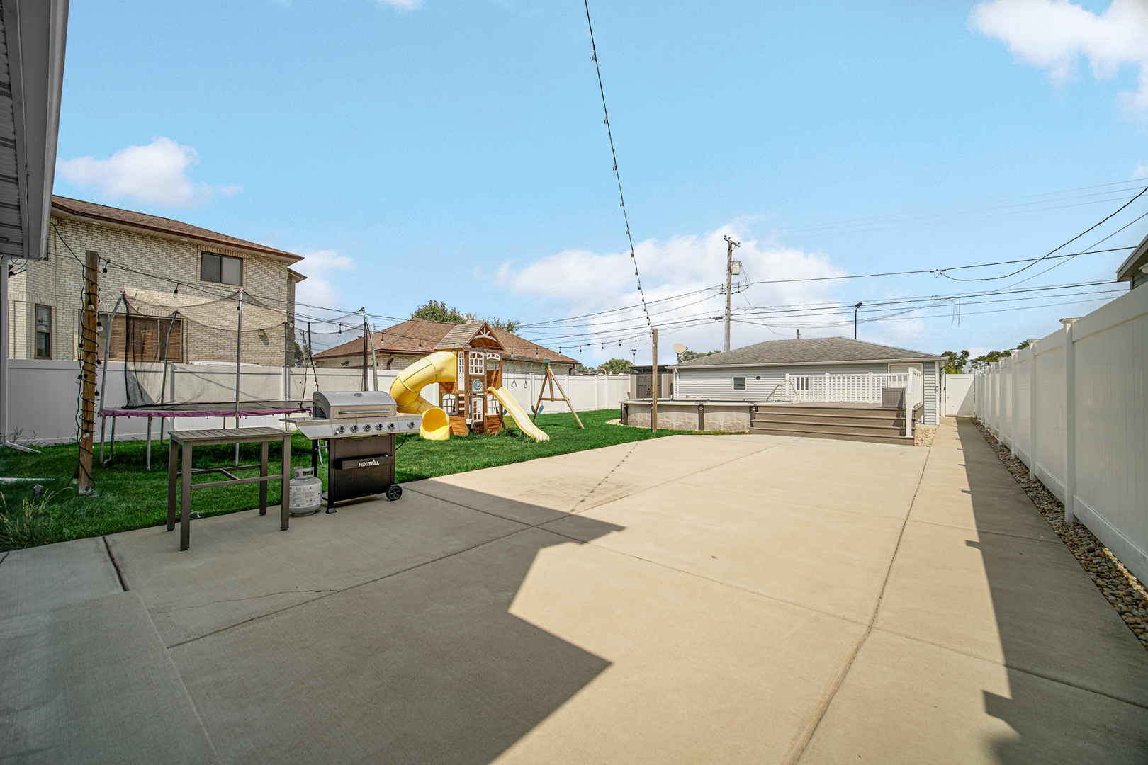 1305 N 11th Avenue