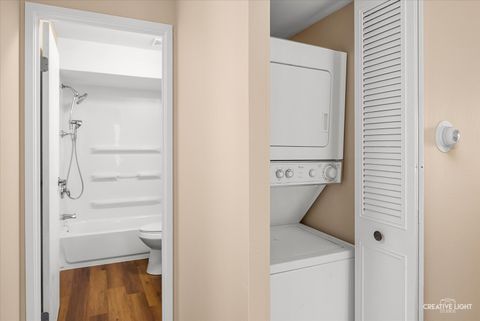 Tiny photo for 109 Gregory Street #13, Aurora, IL 60504 (MLS # 12604132)