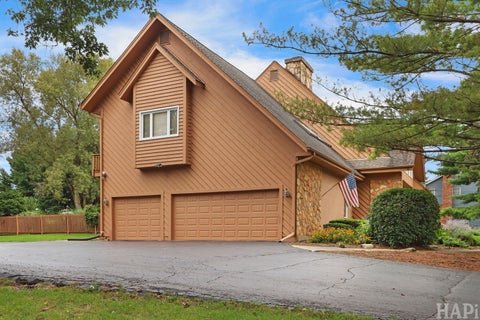 Tiny photo for 6423 Chickaloon Drive, McHenry, IL 60050 (MLS # 12772332)