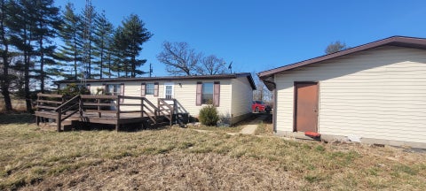Tiny photo for 15400 N Heron Lane, Bluford, IL 62814 (MLS # 12598786)