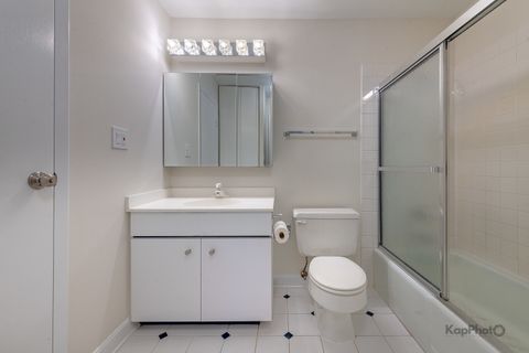 Tiny photo for 120 Lakeview Drive #318, Bloomingdale, IL 60108 (MLS # 12504138)