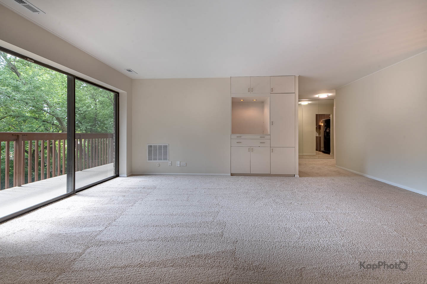 120 Lakeview Drive 318