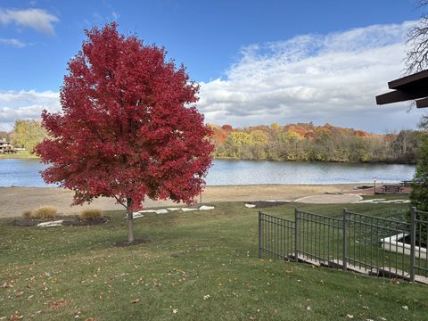 Tiny photo for 120 Lakeview Drive #318, Bloomingdale, IL 60108 (MLS # 12504138)