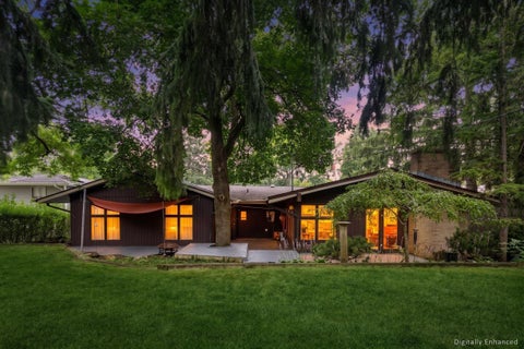 Tiny photo for 125 N Park Boulevard, Glen Ellyn, IL 60137 (MLS # 12674508)