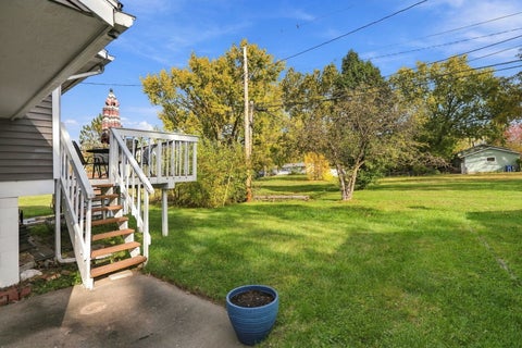 Tiny photo for 1112 Hawthorne Drive, Bettendorf, IA 52722 (MLS # 12795981)