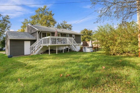 Tiny photo for 1112 Hawthorne Drive, Bettendorf, IA 52722 (MLS # 12795981)