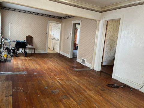 Tiny photo for 2722 Euclid Avenue, Berwyn, IL 60402 (MLS # 12411410)