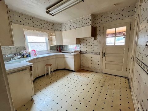 Tiny photo for 2722 Euclid Avenue, Berwyn, IL 60402 (MLS # 12411410)