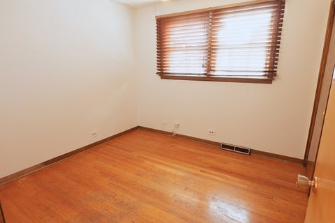 Tiny photo for 9734 Tulley Avenue, Oak Lawn, IL 60453 (MLS # 12767984)