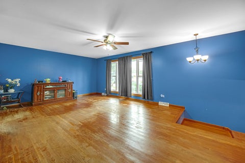 Tiny photo for 2837 191st Place, Lansing, IL 60438 (MLS # 12774641)