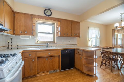 Tiny photo for 7349 W Crain Street, Niles, IL 60714 (MLS # 12509096)