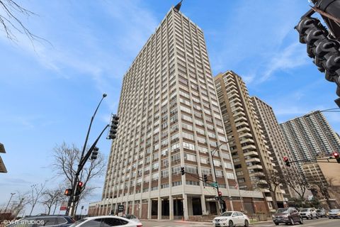 6171 N Sheridan Road 2704 Chicago IL 60660