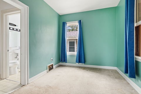 Tiny photo for 102 N Adams Street, Westmont, IL 60559 (MLS # 12770356)