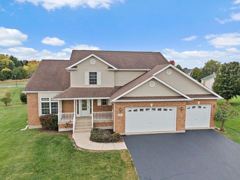 Tiny photo for 685 Persimmon Street, DeKalb, IL 60115 (MLS # 12516641)