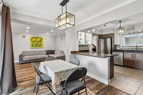 Tiny photo for 201 Colony Court, Vernon Hills, IL 60061 (MLS # 12701522)