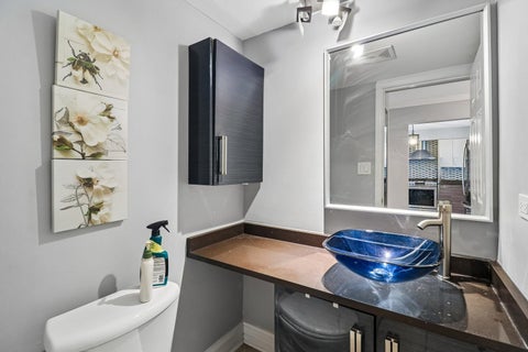 Tiny photo for 201 Colony Court, Vernon Hills, IL 60061 (MLS # 12701522)