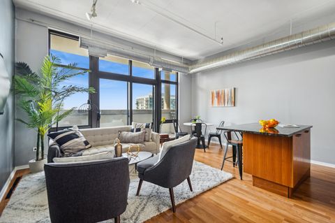 Tiny photo for 212 E Cullerton Street #PH-09, Chicago, IL 60616 (MLS # 12471080)