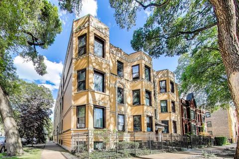 Tiny photo for 1021 N Hoyne Avenue #2A, Chicago, IL 60622 (MLS # 12453576)