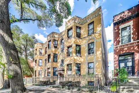 Tiny photo for 1021 N Hoyne Avenue #2A, Chicago, IL 60622 (MLS # 12453576)