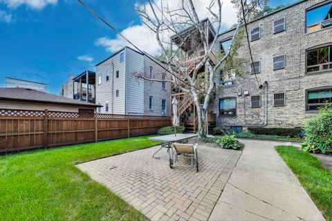 Tiny photo for 1021 N Hoyne Avenue #2A, Chicago, IL 60622 (MLS # 12453576)
