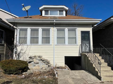 Tiny photo for 1643 E 86th Street, Chicago, IL 60617 (MLS # 12568680)