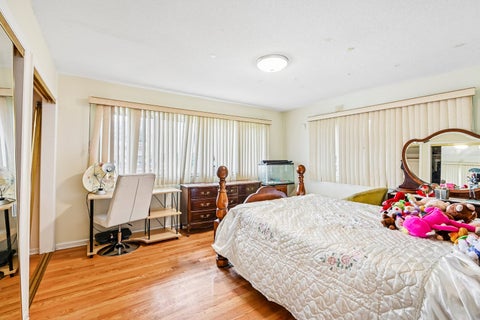 Tiny photo for 4474 W Chase Avenue, Lincolnwood, IL 60712 (MLS # 12785232)