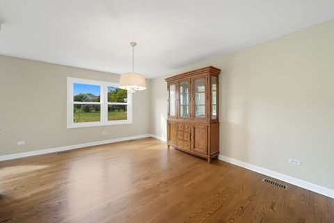 Tiny photo for 1545 Steeplechase Court, Green Oaks, IL 60048 (MLS # 12491019)