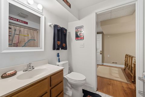 Tiny photo for 1545 Steeplechase Court, Green Oaks, IL 60048 (MLS # 12491019)