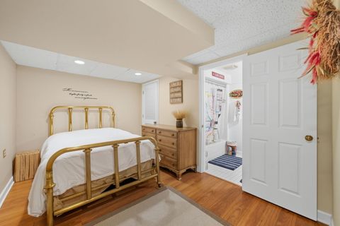 Tiny photo for 1545 Steeplechase Court, Green Oaks, IL 60048 (MLS # 12491019)