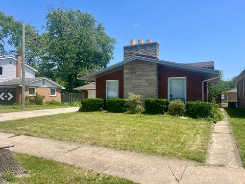 Tiny photo for 15635 Minerva Avenue, Dolton, IL 60419 (MLS # 12693407)