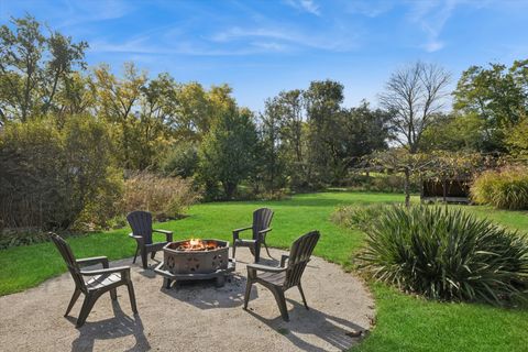 Tiny photo for 214 N Elmhurst Road, Prospect Heights, IL 60070 (MLS # 12528077)