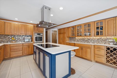 Tiny photo for 214 N Elmhurst Road, Prospect Heights, IL 60070 (MLS # 12528077)