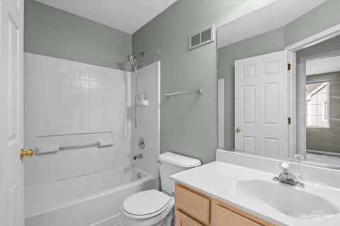 Tiny photo for 305 Plumtree Court, Bolingbrook, IL 60440 (MLS # 12432602)