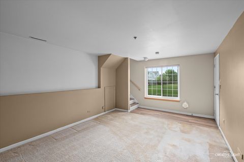 Tiny photo for 305 Plumtree Court, Bolingbrook, IL 60440 (MLS # 12432602)