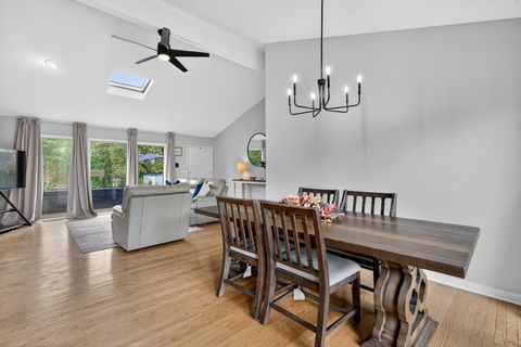 Tiny photo for 4 Mayflower Drive, Batavia, IL 60510 (MLS # 12508488)