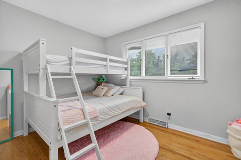 Tiny photo for 4 Mayflower Drive, Batavia, IL 60510 (MLS # 12508488)